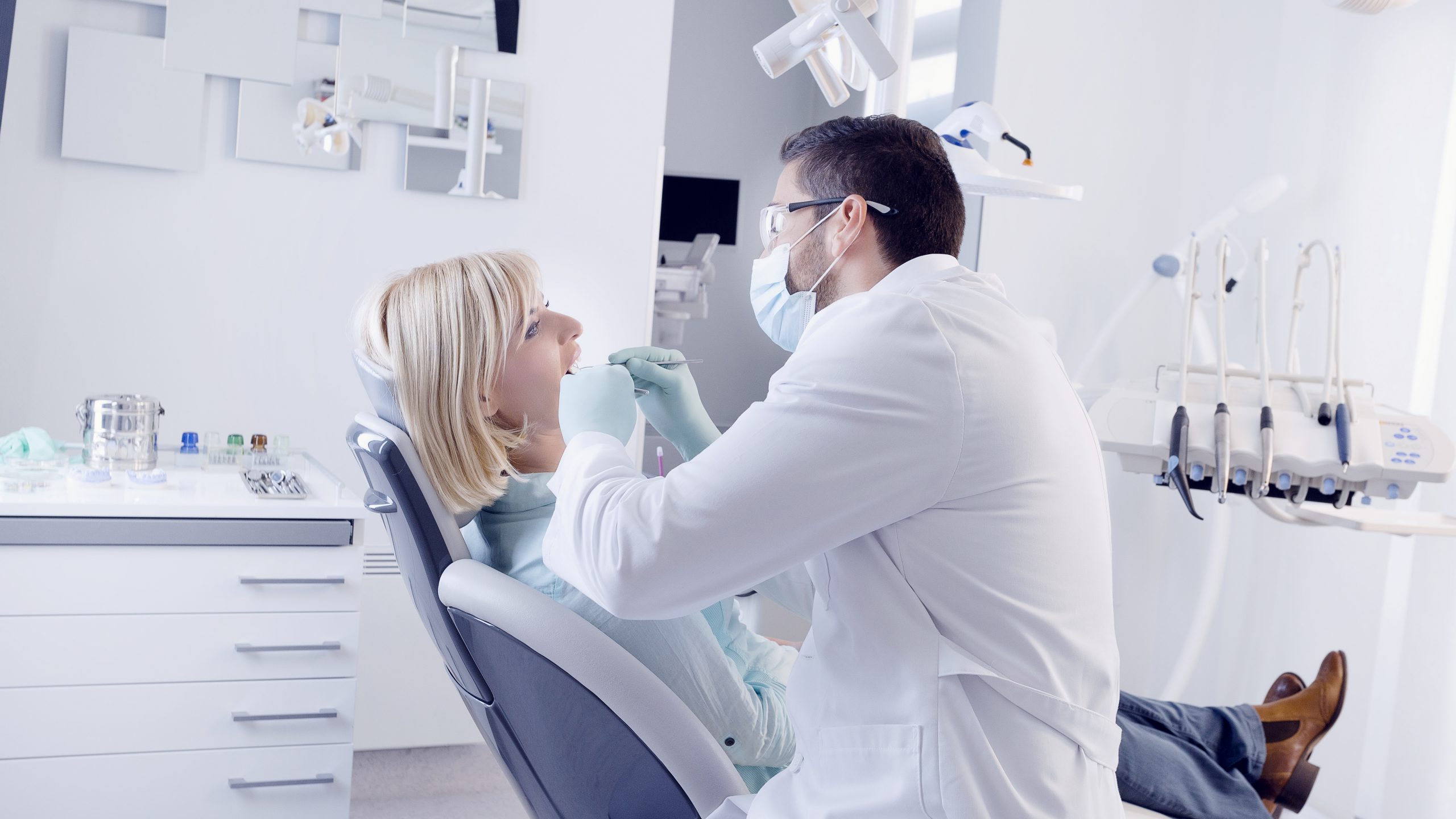 Dentist in Pomona, CA